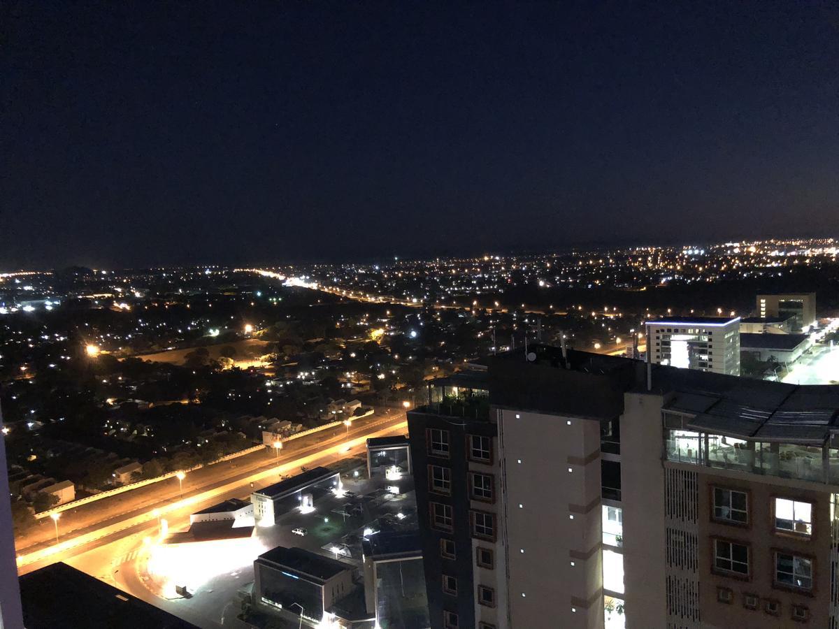 Urban Awe Apartment-Itowers 23Rd Floor Gaborone Dış mekan fotoğraf